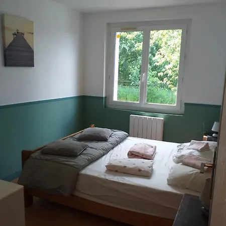 Maison Charmante A Avec Jardin Cloture. Semesterbostad *