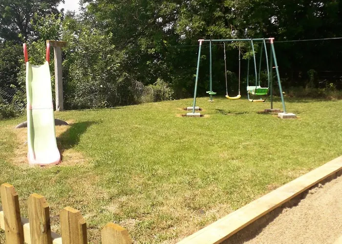 Maison Charmante A Avec Jardin Cloture. *